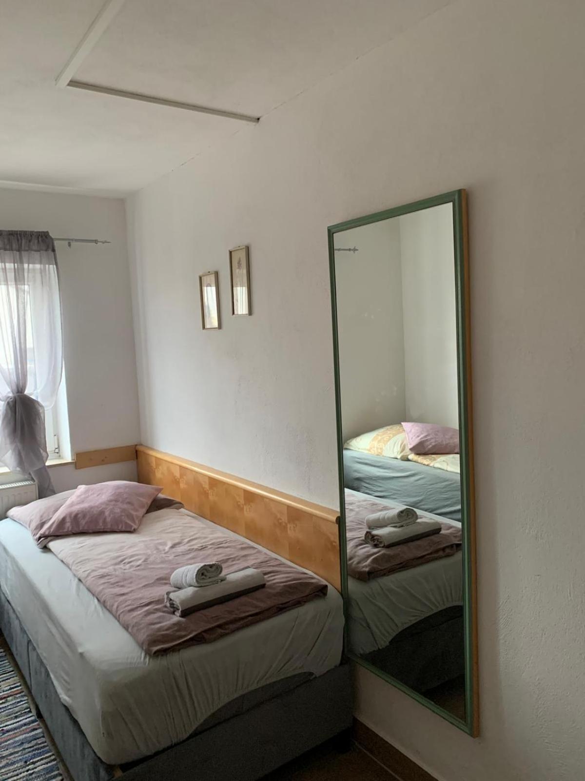 Zv-Scholtz Gaestehaus Eisenfelden Winhoring Luaran gambar