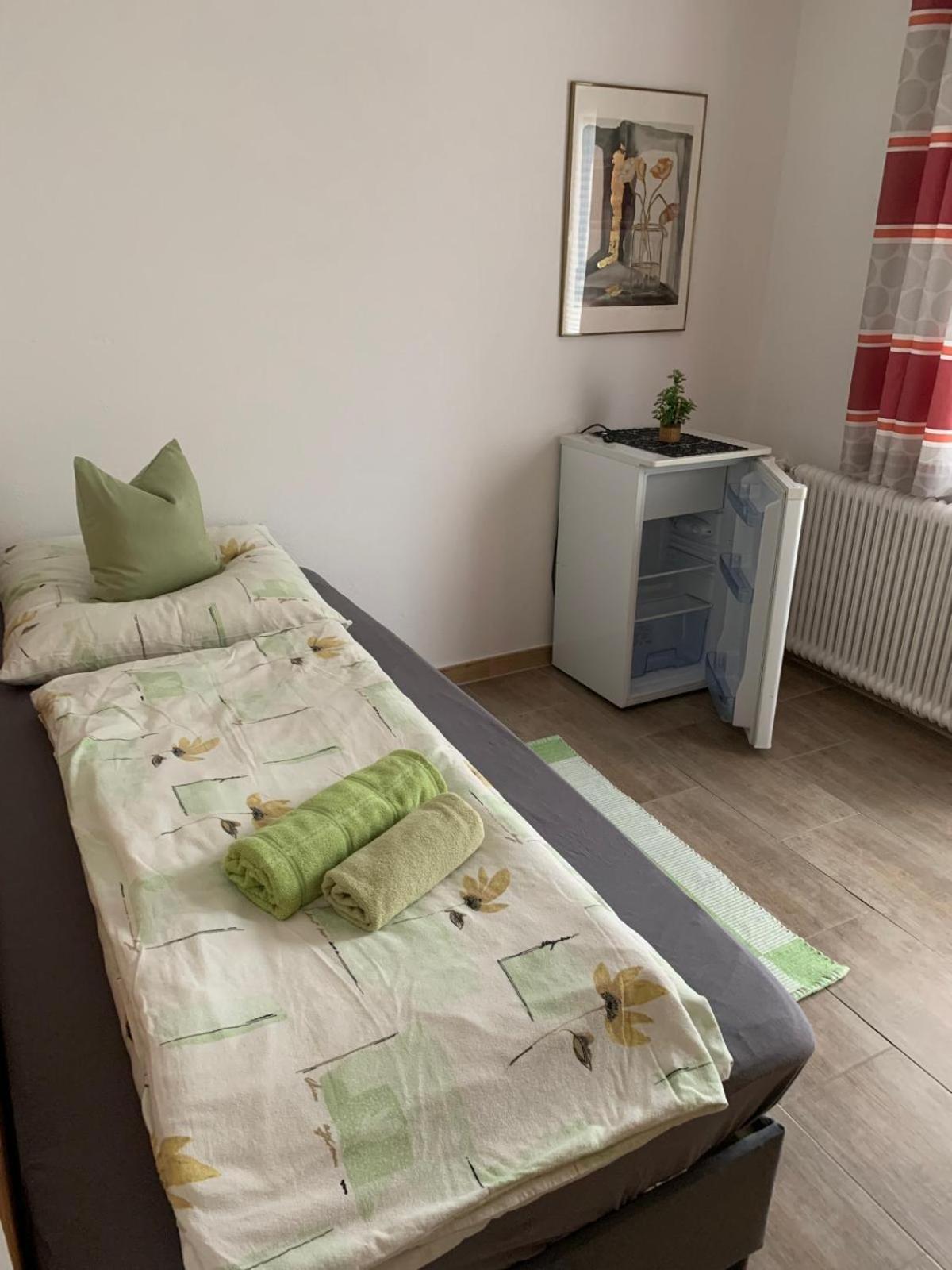 Zv-Scholtz Gaestehaus Eisenfelden Winhoring Luaran gambar