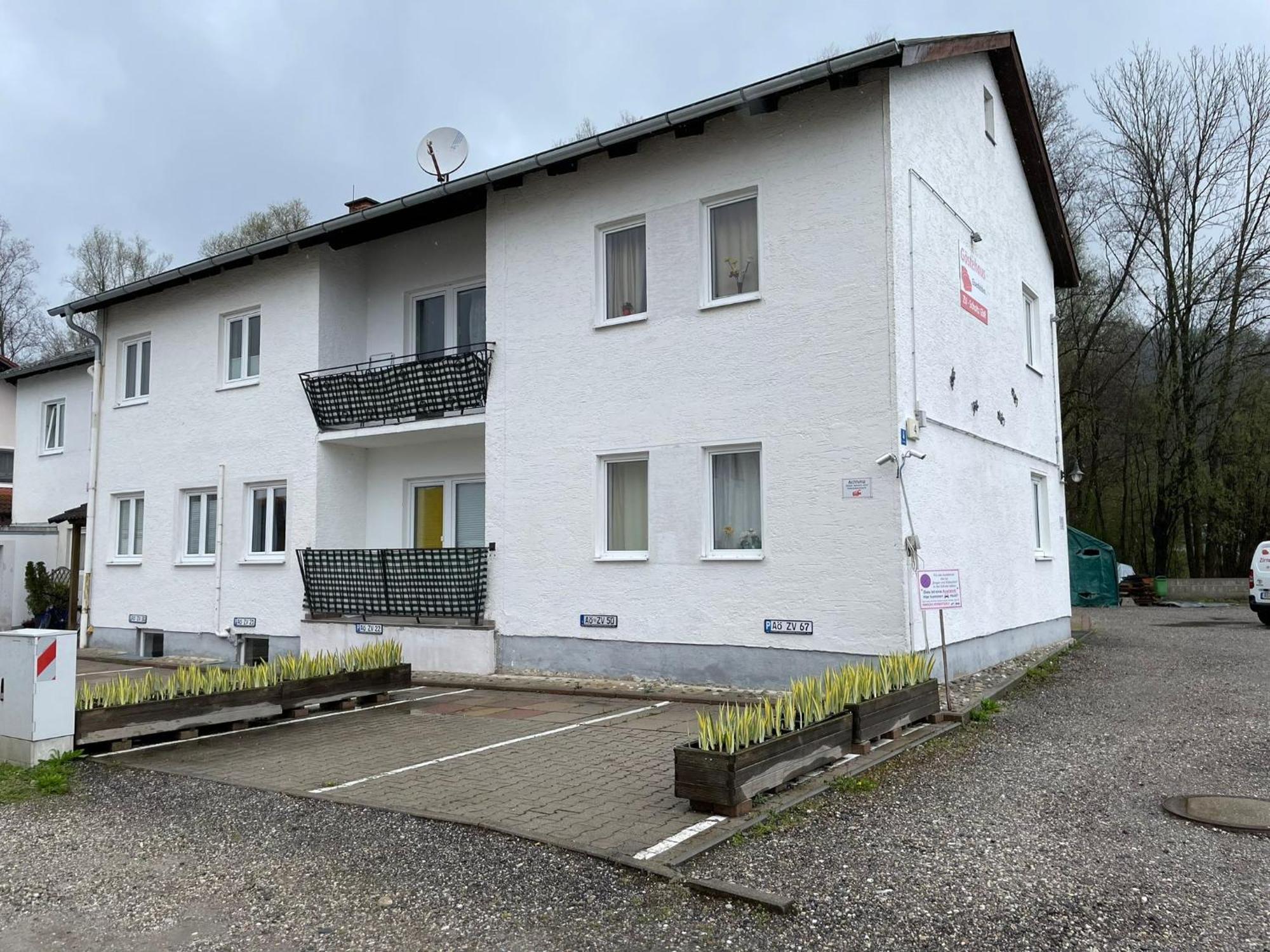 Zv-Scholtz Gaestehaus Eisenfelden Winhoring Luaran gambar